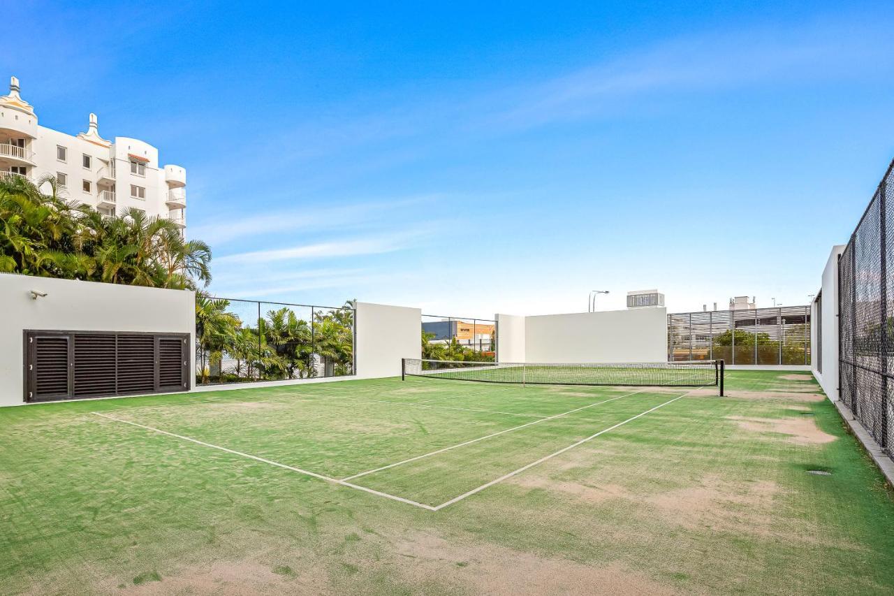 Sierra Grand Broadbeach - Self Contained & Privately Managed Apartments Gold Coast Zewnętrze zdjęcie