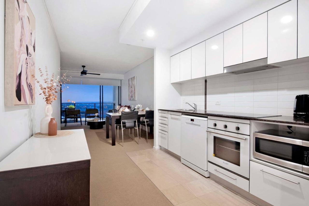Sierra Grand Broadbeach - Self Contained & Privately Managed Apartments Gold Coast Zewnętrze zdjęcie