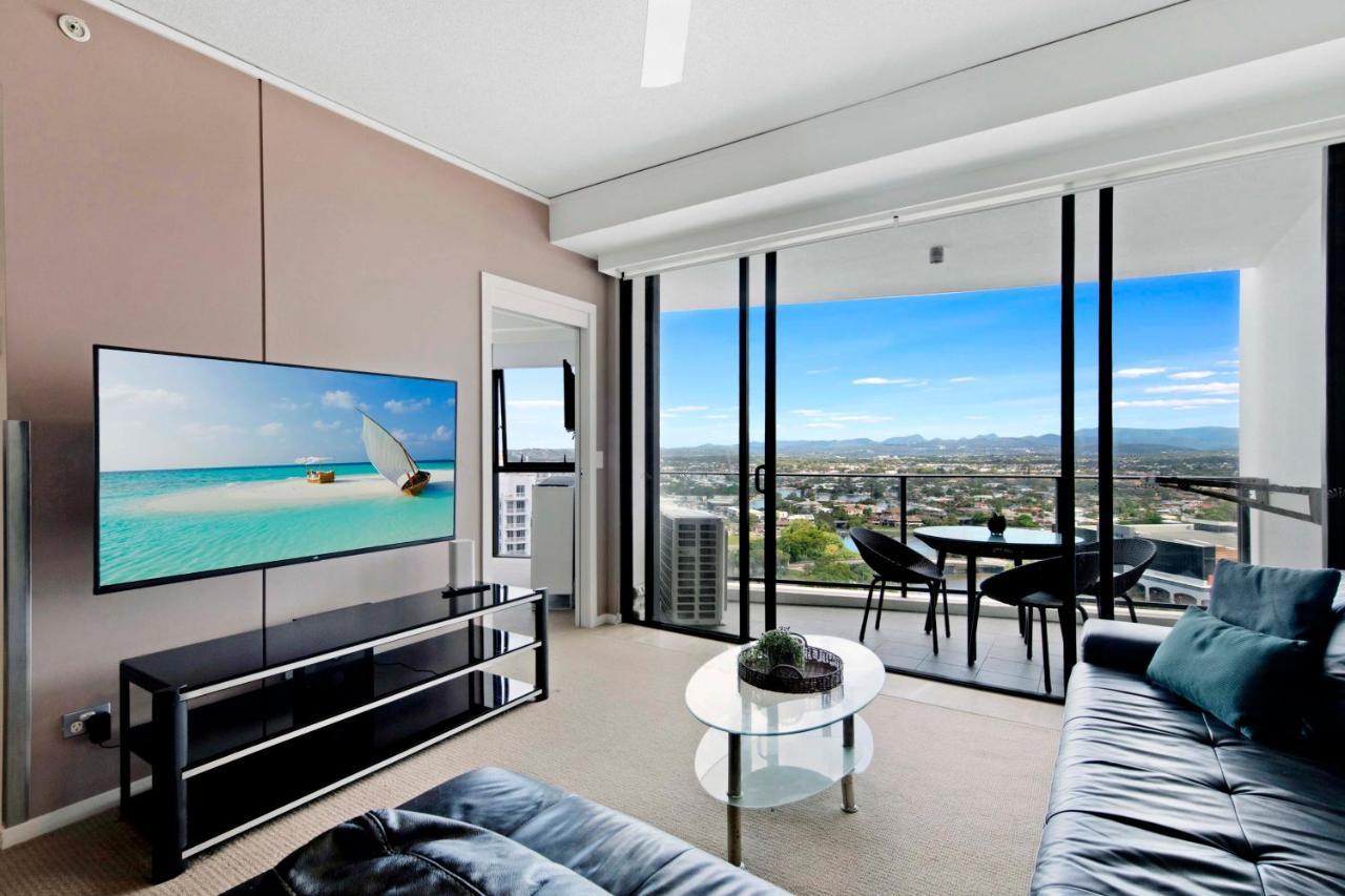 Sierra Grand Broadbeach - Self Contained & Privately Managed Apartments Gold Coast Zewnętrze zdjęcie
