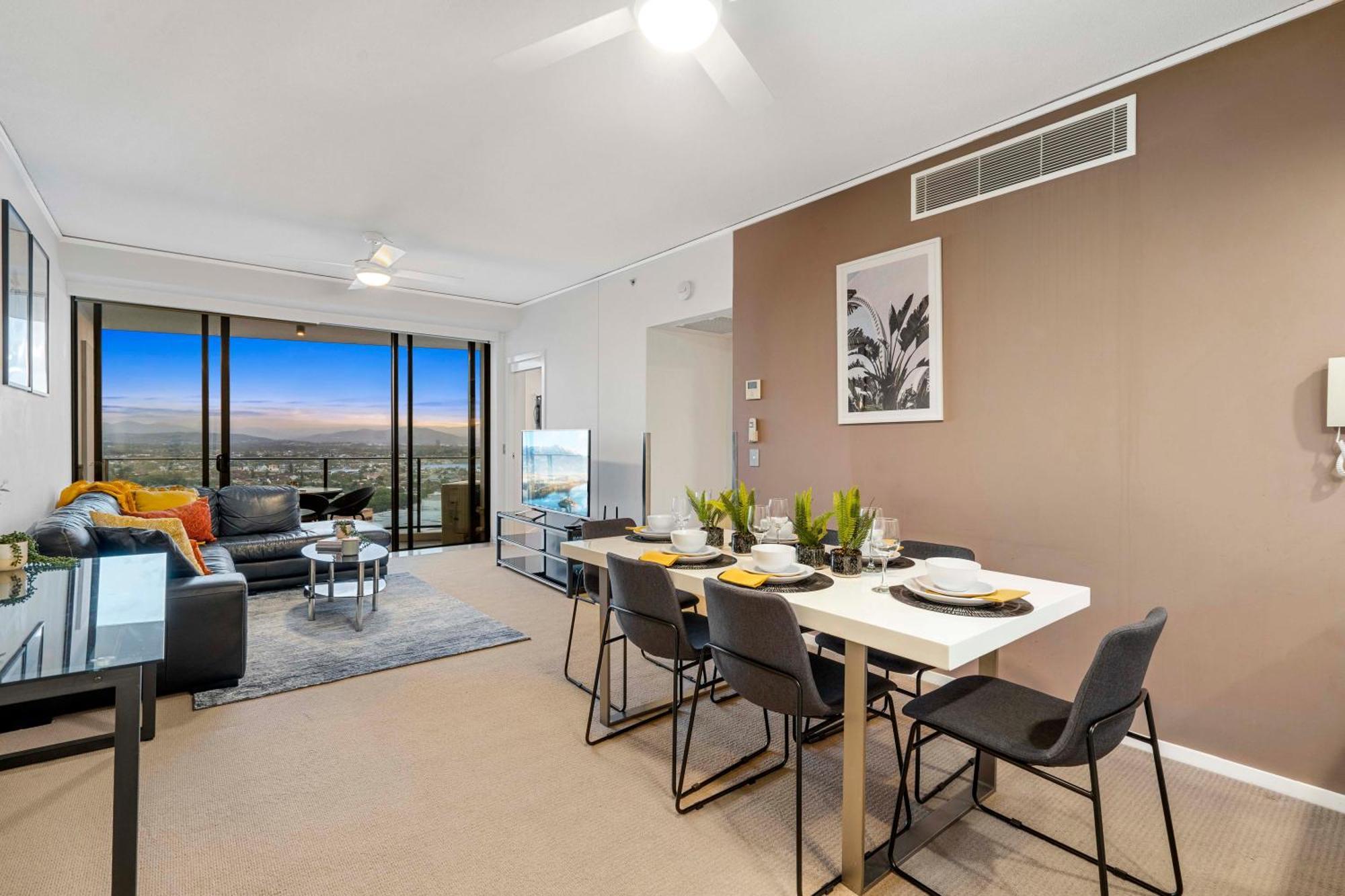 Sierra Grand Broadbeach - Self Contained & Privately Managed Apartments Gold Coast Zewnętrze zdjęcie
