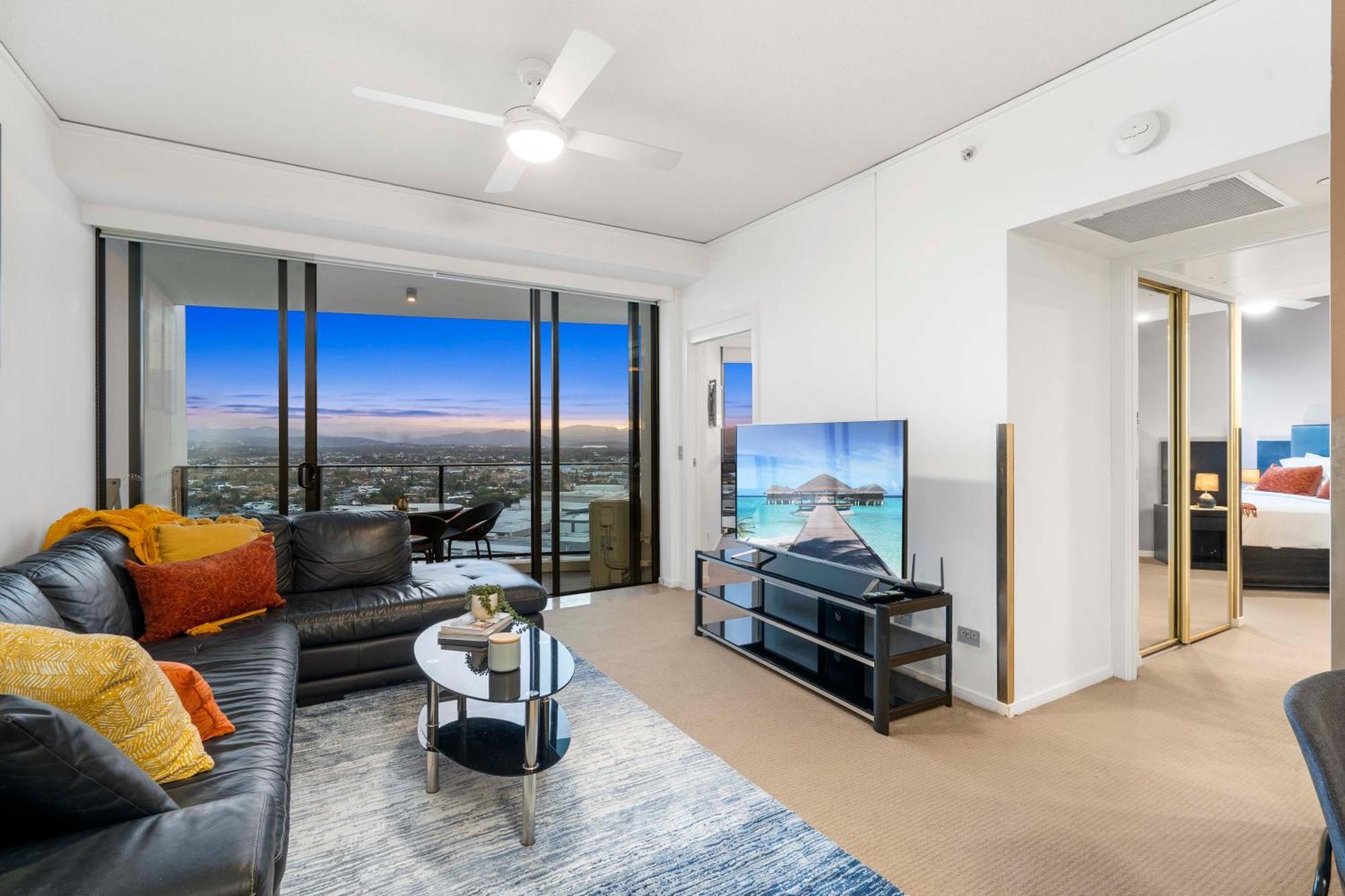 Sierra Grand Broadbeach - Self Contained & Privately Managed Apartments Gold Coast Zewnętrze zdjęcie