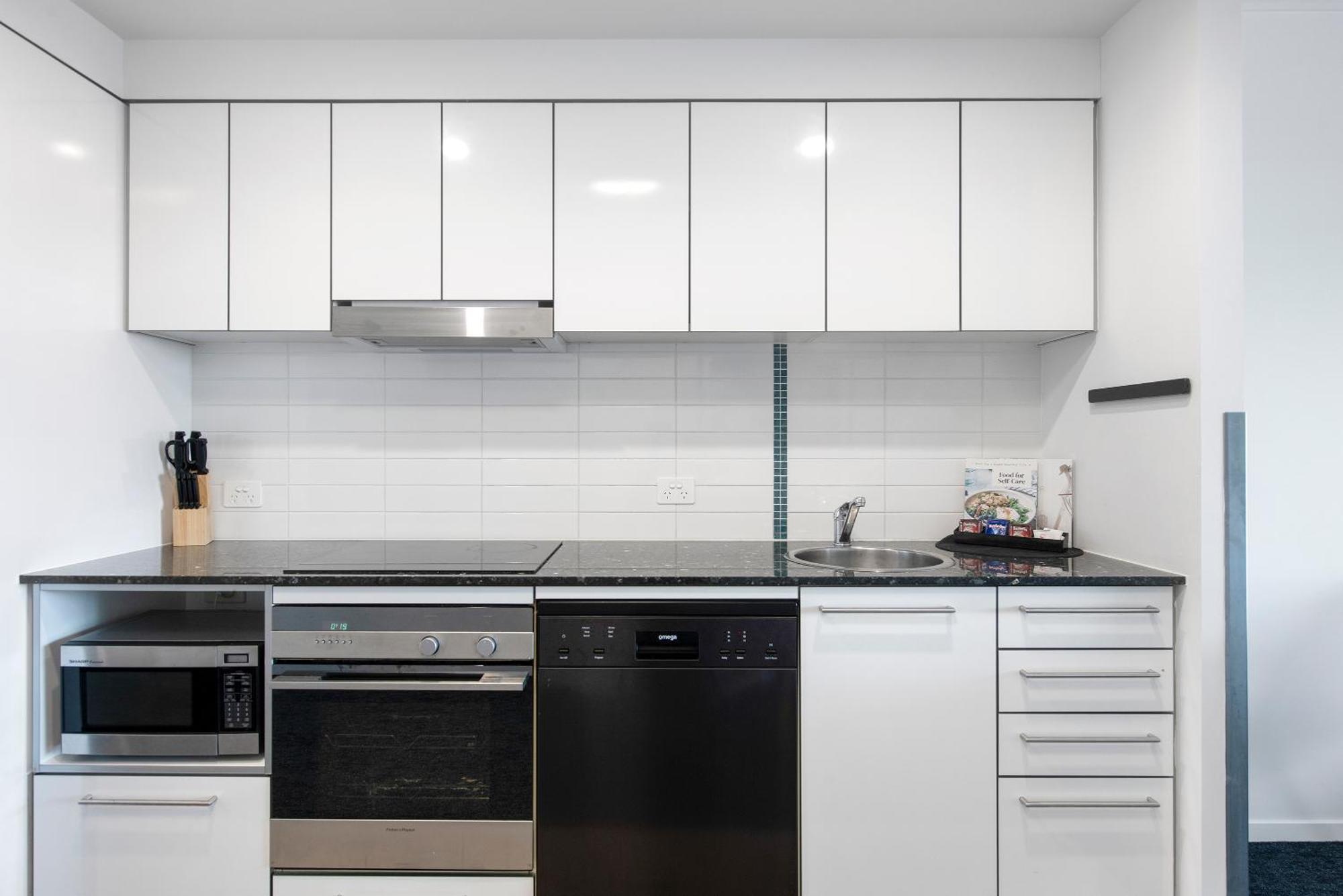 Sierra Grand Broadbeach - Self Contained & Privately Managed Apartments Gold Coast Zewnętrze zdjęcie